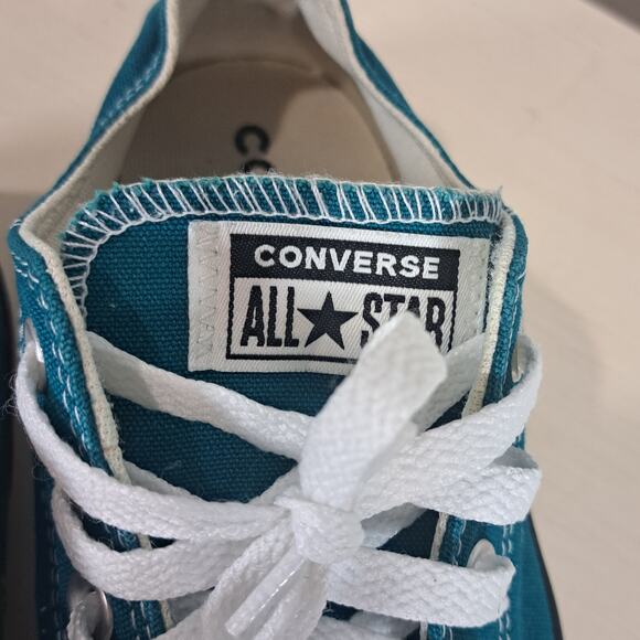 Converse All Star Chuck Taylor Low Top Blue Lagoon Shoe Men's 6 Women's 8 - Picture 11 of 11